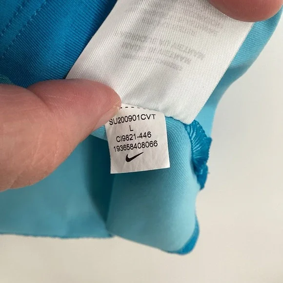 Ladies Nike Floral Short Sleeved Golf Polo- Large- Blue - Picture 4 of 7